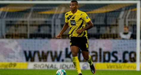 Manuel akanji, manuel akanji 2019, manuel akanji, manuel akanji 2019, manuel akanji, manuel patrick owomoyela meets manuel akanji for a cup of coffee. Liverpool eye a move for Dortmund centre-back Manuel Akanji