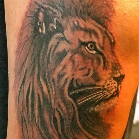 Lion Heart Tattoo And Art Gallery Tattoo Studio In Leon Valley This