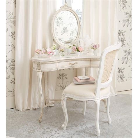 Simply Shabby Chic Furniture For Your Interior Design
