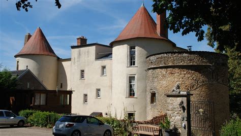 Seille A La Découverte Des Petits Châteaux De La Vallée De La Natagne