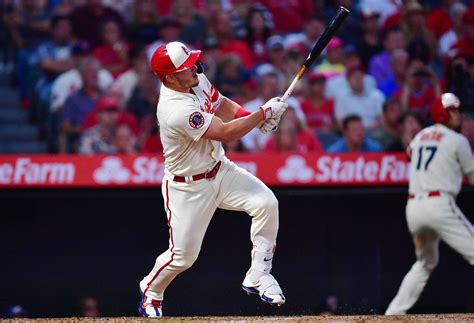Mike Trout S Two Homers Sink Mets As Angels Roll Patabook News
