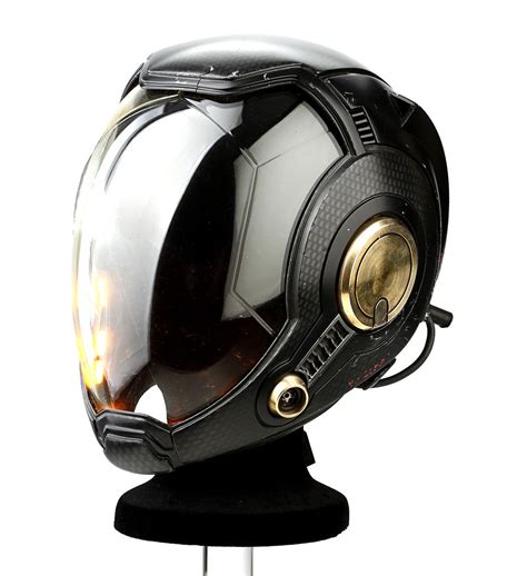What makes a motorcycle helmet quiet? Pin by Dave Geier on Robots | Futuristic helmet ...