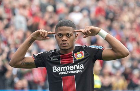 Leon bailey has made his international debut at the 2019 gold cup with jamaica. Leon Bailey finally commits to Jamaica national team | Squawka