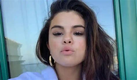 leaked video of selena gomez showing her topless goes viral