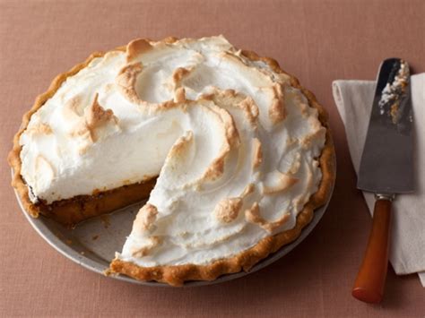 In a medium bowl, stir together sour cream, sugar and coconut. Old-Fashioned Sweet Potato Pie | KeepRecipes: Your ...