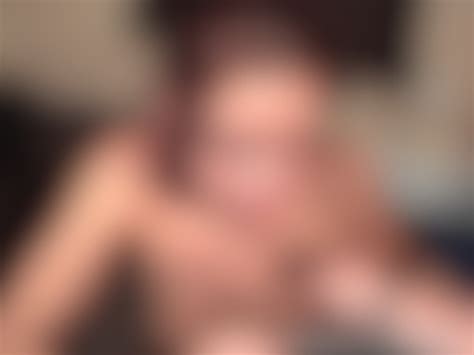 Jeune Rousse Se Prend Une Bonne Douche Chaude Vidéos Porno Gratuites Youporn