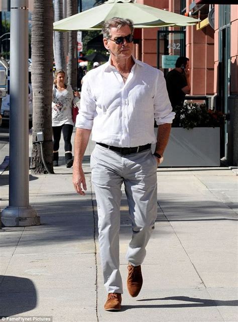 41 Outfit Ideas For Men Over 40 In 2020 Casual Clothes For Men Over