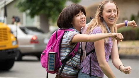 Maya Erskine And Anna Konkle Play Their 13 Year Old Selves In Pen15 On