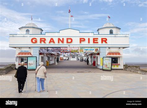 Grand Pier Weston Super Mare Stock Photo Alamy