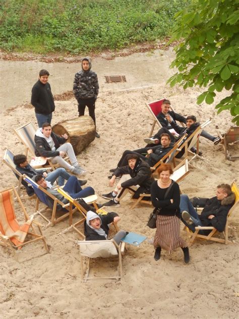 Diese karte wurde von menschen wie ihnen erstellt! Summerfeeling - neue Strandbar im Innenhof - Ernst ...