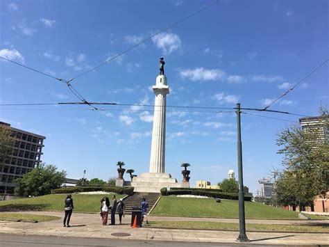 Lee Circle New Orleans La Updated 2018 All You Need To Know Before