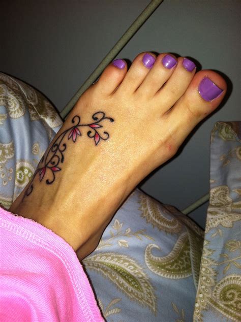 Pin By Brittany Washburn On Tatttoo And Piercings Ideas D Foot Tattoos For Women Cute Foot
