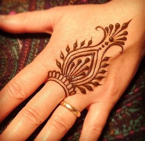 We showcase our favorite ideas and explain the meaning behind these beautiful tattoos. 60 Simple Henna Tattoo Designs to try at-least once ...