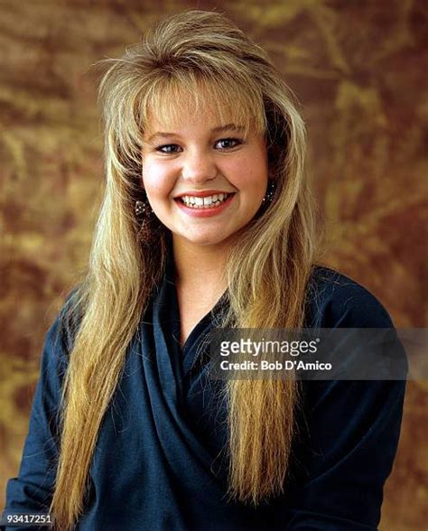 Candace Cameron 1990 Photos And Premium High Res Pictures Getty Images