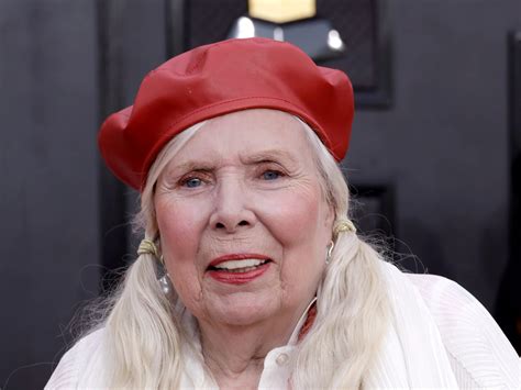 Joni Mitchell Will Do First Headline Show In More Than Two Decades