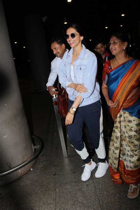 Star Spotting Taimur On A Swing Kareena Kapoor At A Shoot Deepika Padukone At The Airport
