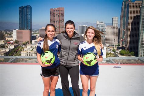 Mia Hamm Takes Soccer To New Heights At La Live 100 Percent Soccer