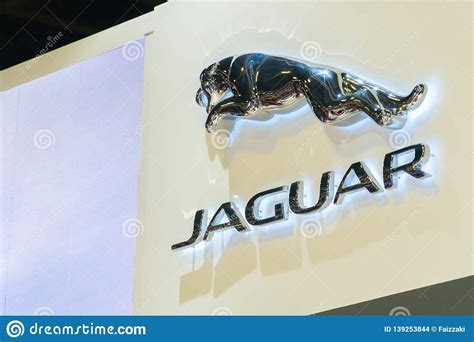 Jaguar Company Logo Jaguar Is A British Multinational Car Manufacturer