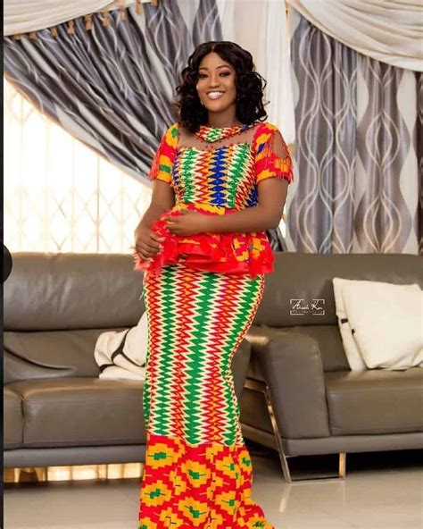 The Best And Stylish Kente Styles In 2019 African Fashion African Print Dress Ankara Kente