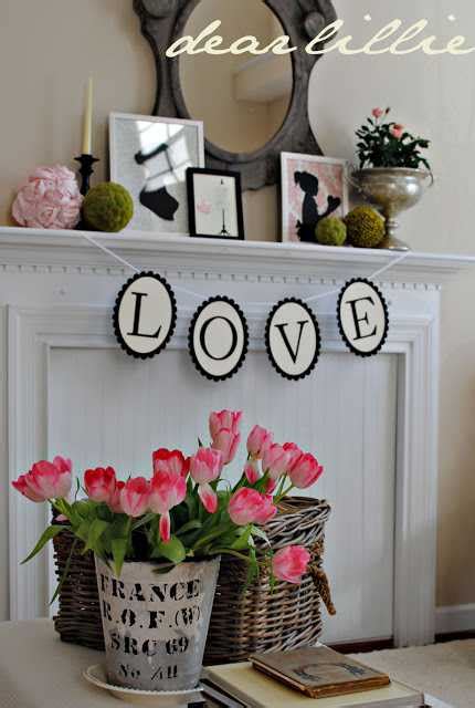 Fill the jar with flowers or other valentine's decorations for a lovely table centerpiece or mantel decoration! Valentine's Day Home Decor Ideas - 25 BEST Ideas