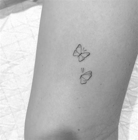 Share Butterfly Line Tattoo Thtantai