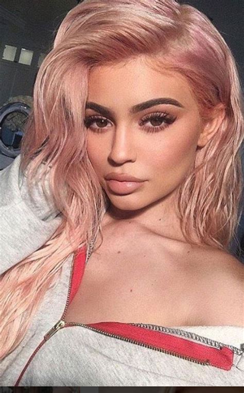 8 types of selfies kylie jenner perfected before national selfie day e news