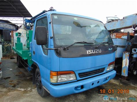The company operates in the repair and maintenance industry. 2018 Isuzu NPR 70 5,000kg in Selangor Manual for RM78,000 ...