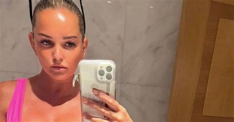Jennifer Ellison Wows As She Poses In Plunging Bikini After Three Stone Weight Loss Daily Star