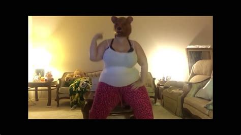Fat Girl Dancing Slow Motion Youtube
