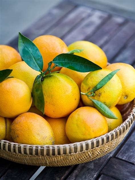 7 Orange Fruits And Vegetables You Should Eat Everyday