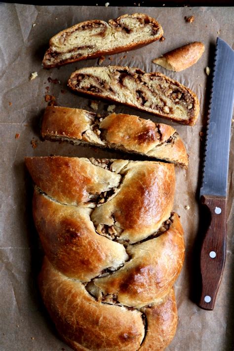 Bread expert elizabeth yetter has been baking bread for more than 20 years, bringing her pennsylvania dutch country experiences to. Cinnamon-Walnut Stuffed Challah Bread - Completely Delicious