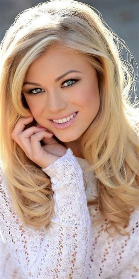 Pin By Charles D G On G Rie Beautiful Blonde Gorgeous Blonde Blonde Beauty