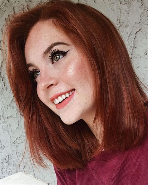 Beautiful Freckles Gorgeous Redhead Beautiful Eyes What About Bob