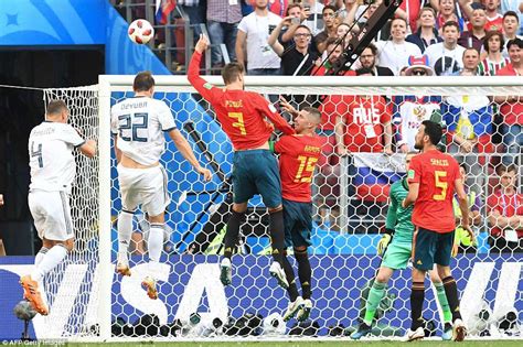 Spain 1 1 Russia Aet Russia Win 4 3 On Pens Spanish Hopes Dashed Daily Mail Online