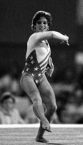 International Wallpaper Mary Lou Retton Gymnast And Olympic Performance Photo Shoots