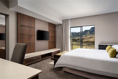 Premier Resort Sani Pass Suites Luxury Drakensberg Accommodation