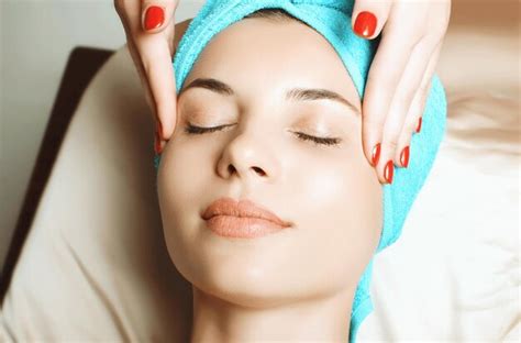 Premium Photo Anti Aging Facial Massage