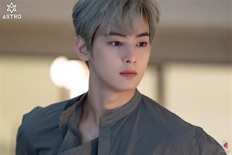 Top 10 Most Handsome Korean Actors Updated Knowinsiders