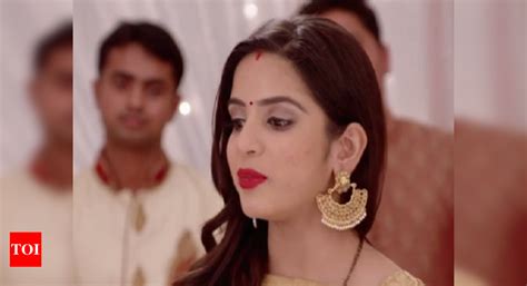 sasural simar ka written update may 2 2017 roshni gets a call informing her about sumit s car