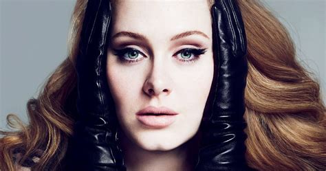 Confira A Capa De ‘skyfall Nova Música De Adele Para Filme De