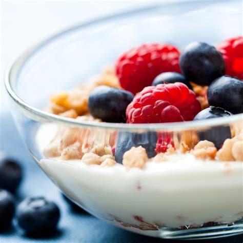 In addition, avoid large serves of. List of Foods High in Fructose | LIVESTRONG.COM