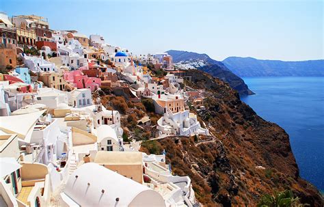 Oia Santorini Greece Oia Is The Most Famous Village In San Flickr