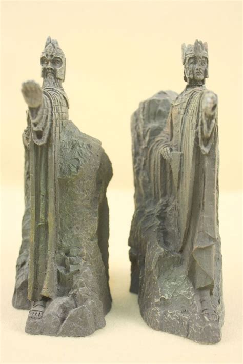 Lord Of The Rings Kings Statues The Lord Of The Rings The Return Of