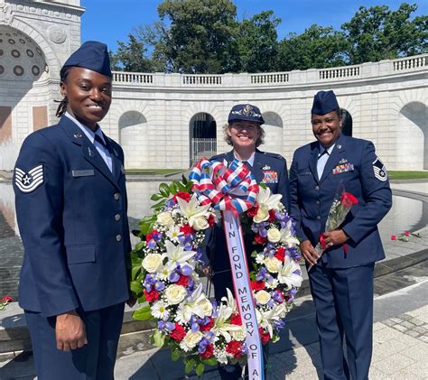 SA Honored At Annual Memorial Wreath Laying Ceremony 505th Command