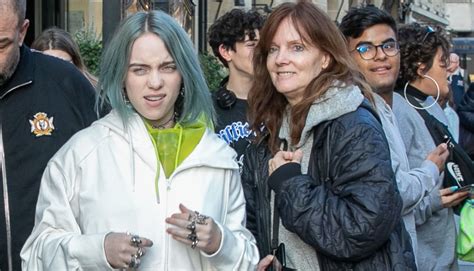 All More 10 How Old Are Billie Eilish Parents Advanced Guides