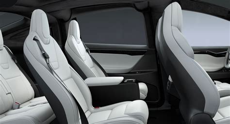 Tesla Model X Rear Center Console 6 Seat Teslarati
