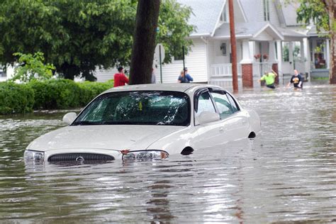 Ten Steps To Follow If Your Car Is In A Flood