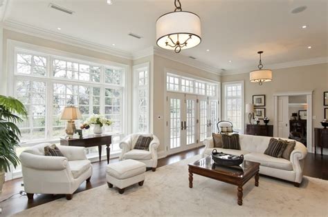 Beautiful Downtown Oakville Home Traditional Living
