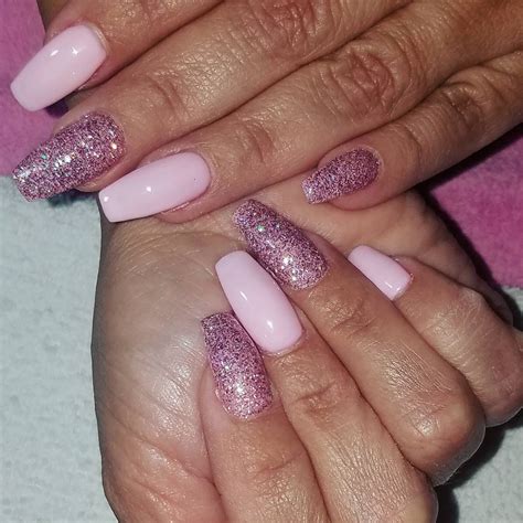 Pink Glitter Acrylic Nails Blurmark