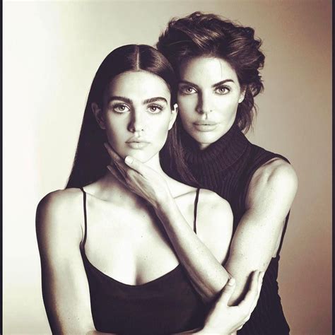 Lisa Rinna Takes Stunning Portraits With Daughter Amelia Gray Hamlin Mother Daughter